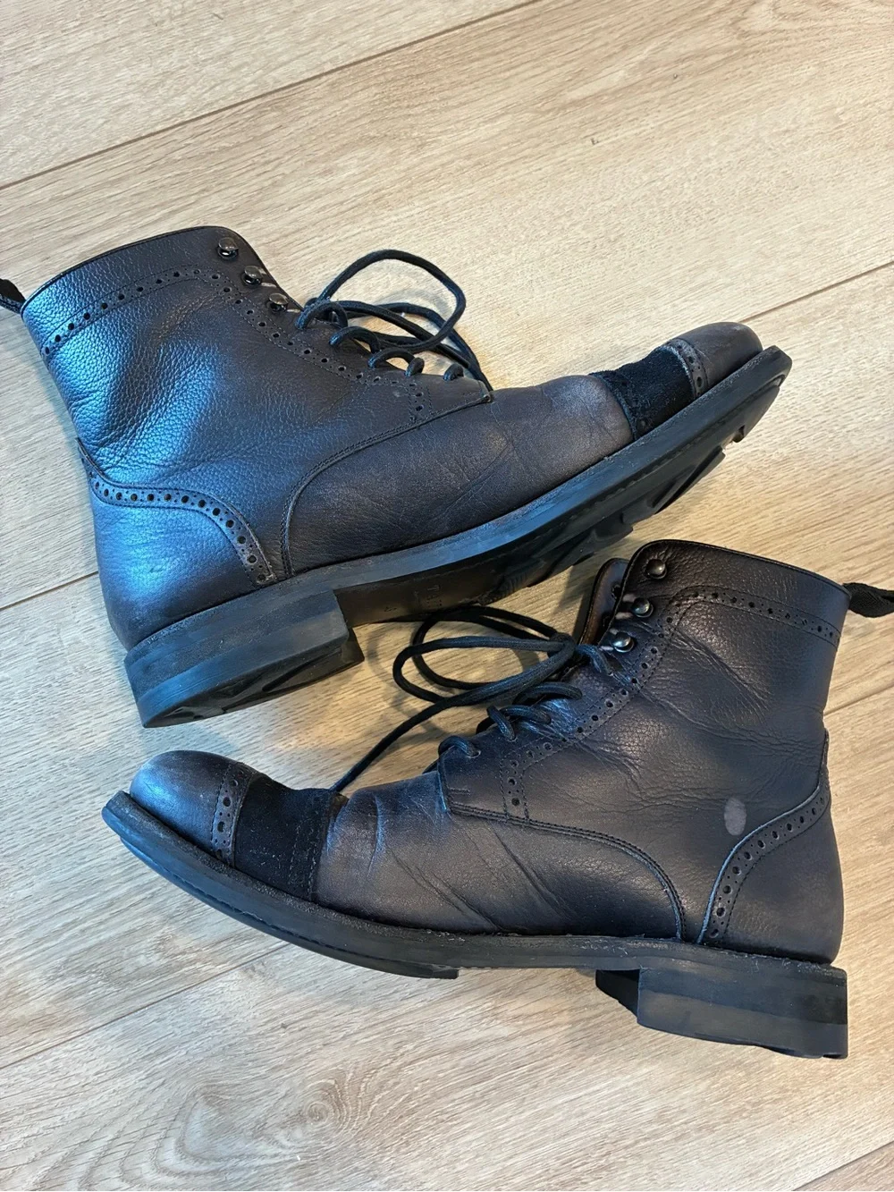 Taft Men’s Anderson Black Leather Suede Brogue Lace Up Boot Size 43/10 US
